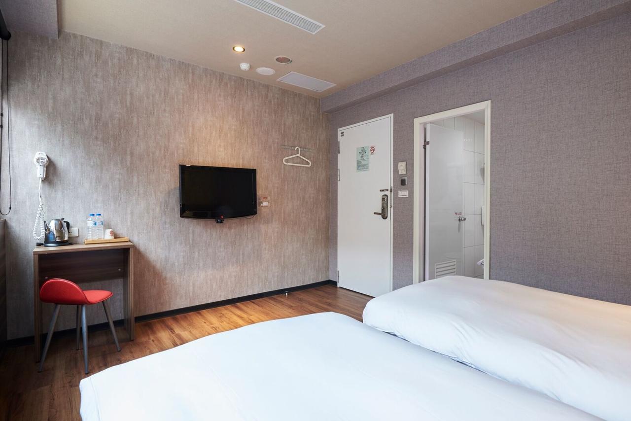 Tomorrow Hotel Tajpej Zewnętrze zdjęcie